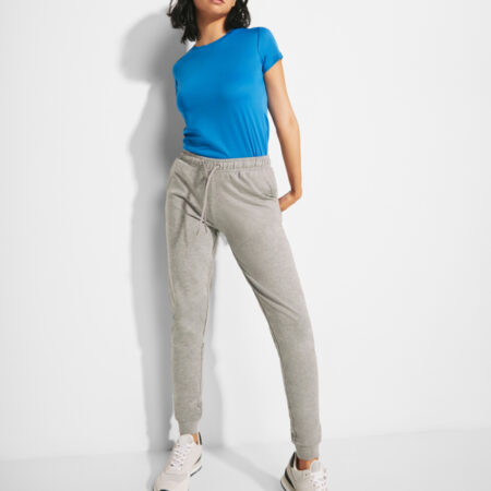 Adelpho Woman - Roly